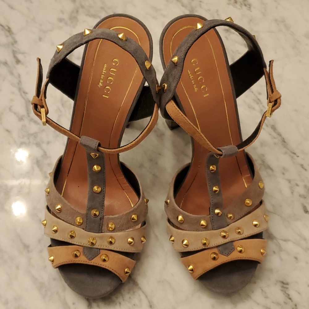 Gucci suede heels sz 36.5